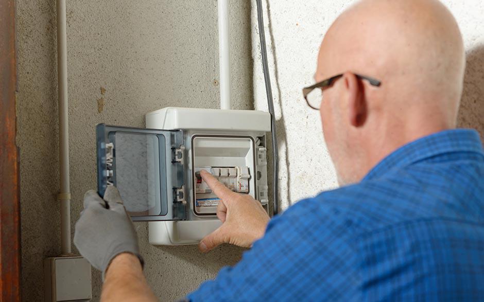 tarif électricien bâtiment Linas